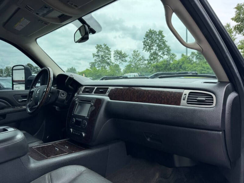 2014 GMC Sierra 3500HD Denali