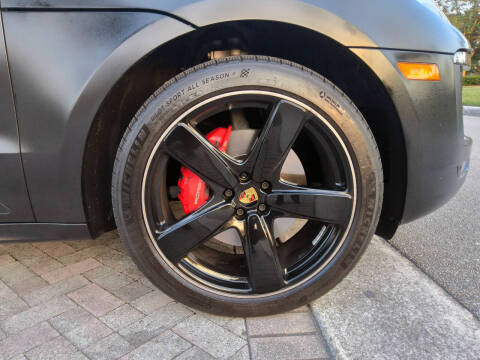 2018 Porsche Macan GTS