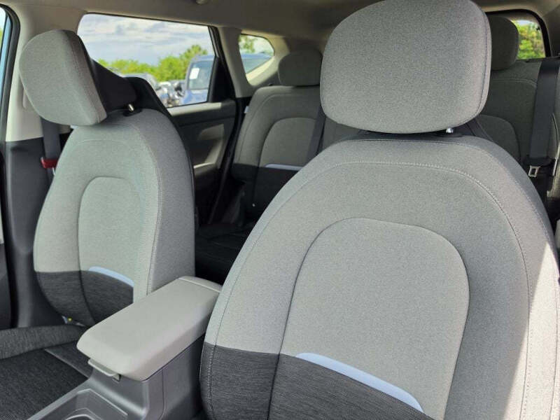 2027 Kia Seltos S