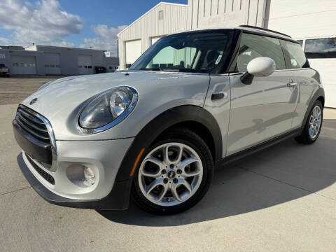 2019 MINI Hardtop 2 Door Cooper