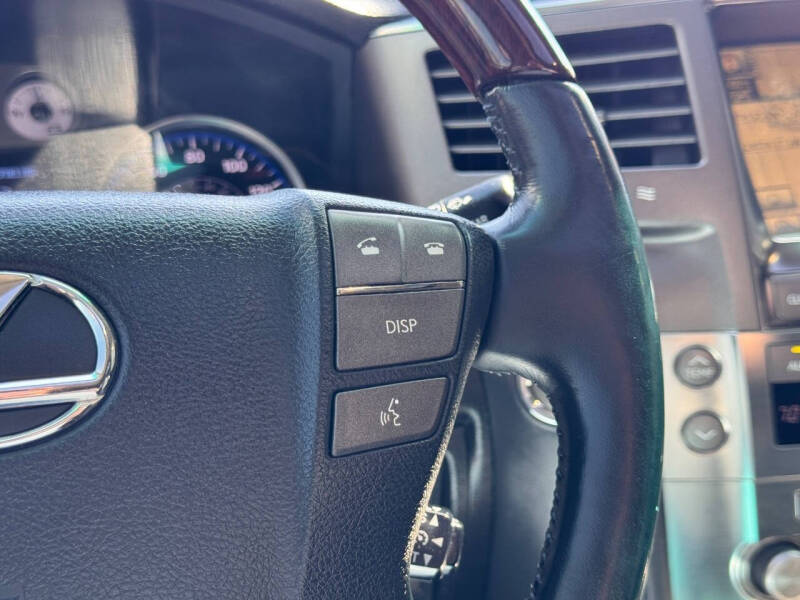 2011 Lexus LX 570