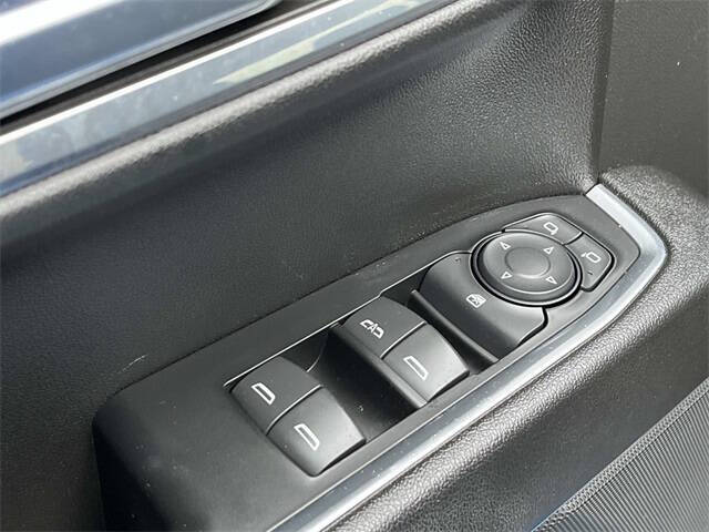 2023 GMC Sierra 1500 Elevation Standard