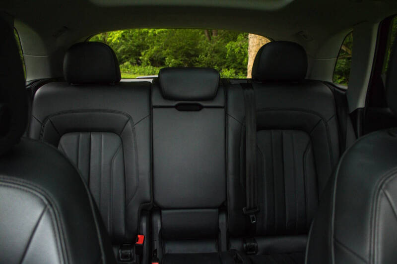 2020 Audi Q5 e quattro Premium Plus 55 TFSI