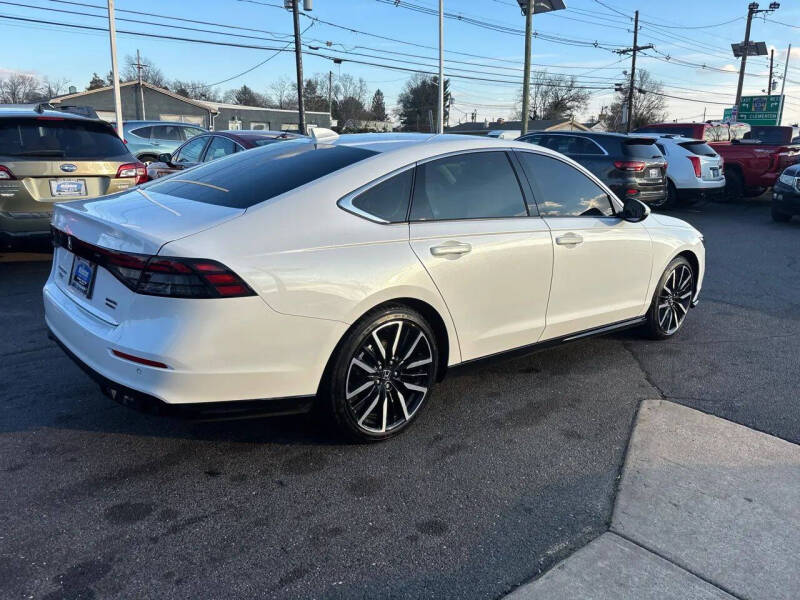 2025 Honda Accord Hybrid Touring
