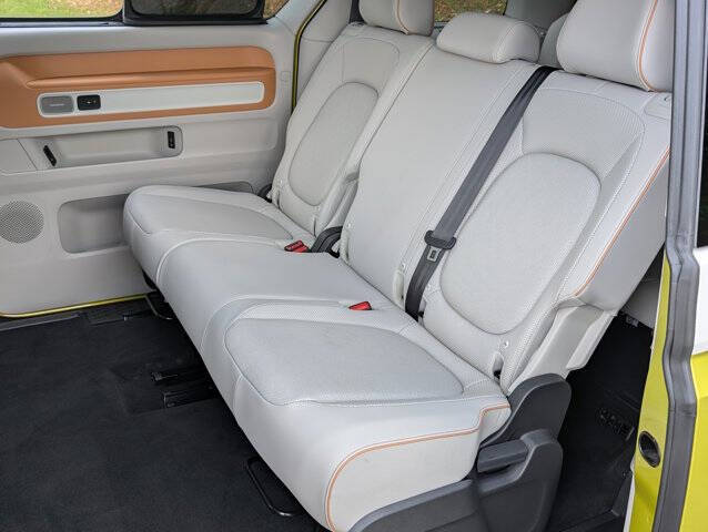 2025 Volkswagen ID. Buzz Pro S Plus