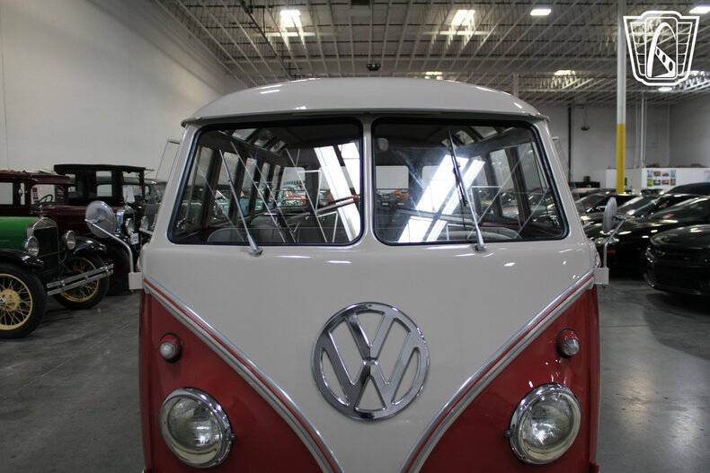 1961 Volkswagen Bus
