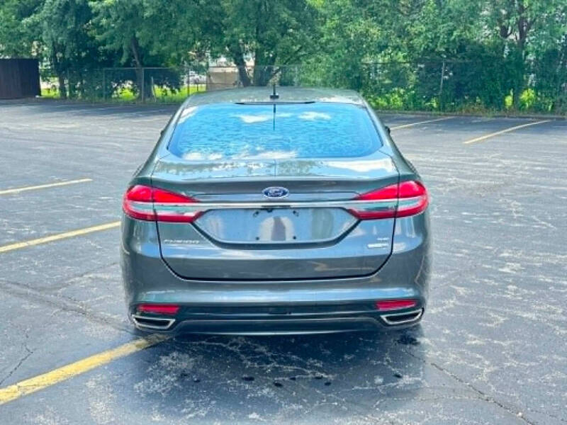 2017 Ford Fusion SE