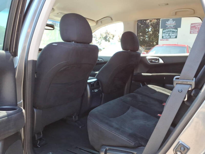 2015 Nissan Pathfinder