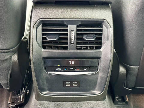 2023 BMW 3 Series 330e