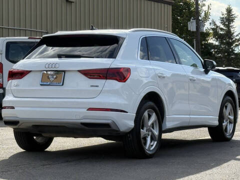 2020 Audi Q3 quattro Premium 45 TFSI
