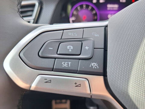 2026 Volkswagen Atlas Cross Sport SEL R-Line Black 4Motion