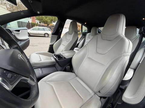 2016 Tesla Model S 70