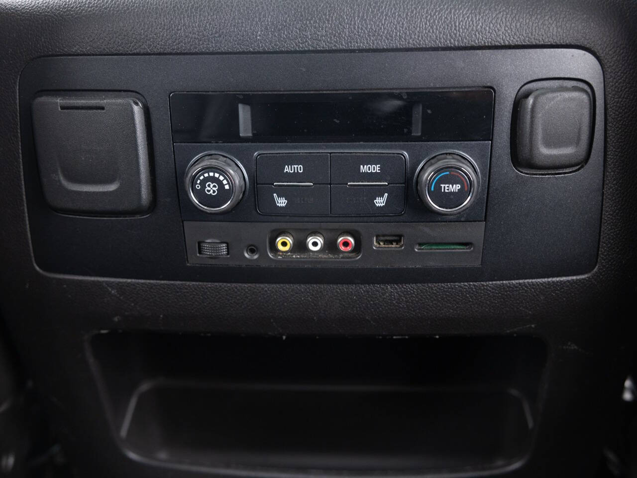 Used Car 2016 Gmc Yukon Xl  Denali 4x4 4dr Suv For Sale Under $25,000 In Coal City, Illinois