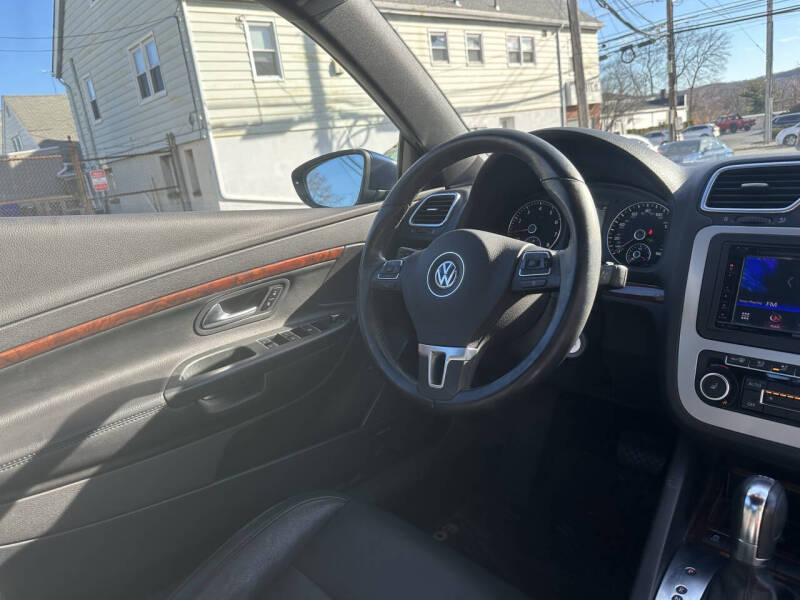 2012 Volkswagen Eos Executive SULEV