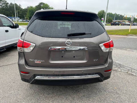 2014 Nissan Pathfinder S