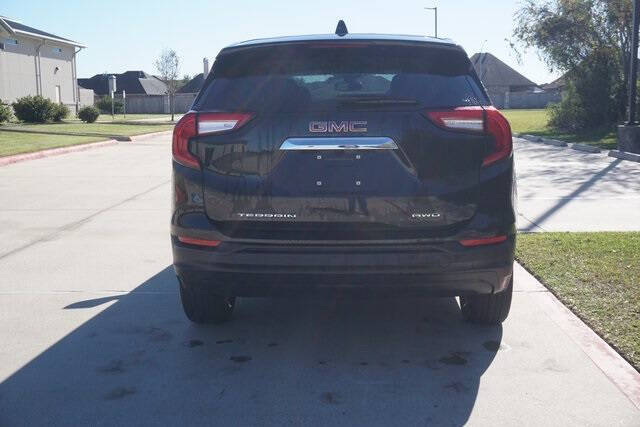 2024 GMC Terrain SLE