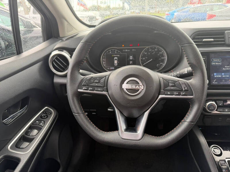 2024 Nissan Versa SR