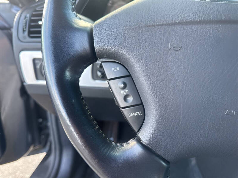 2003 Ford Thunderbird