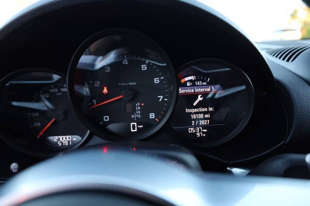 2021 Porsche 718 Cayman