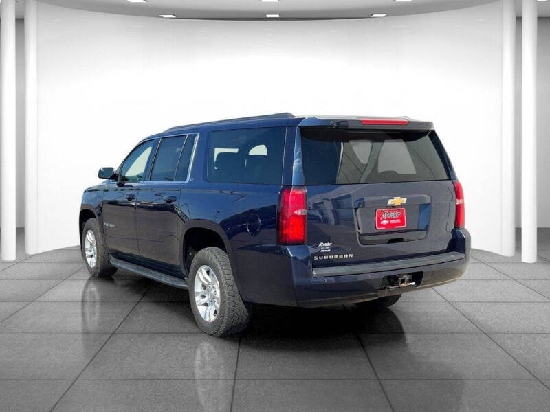 2019 Chevrolet Suburban LT