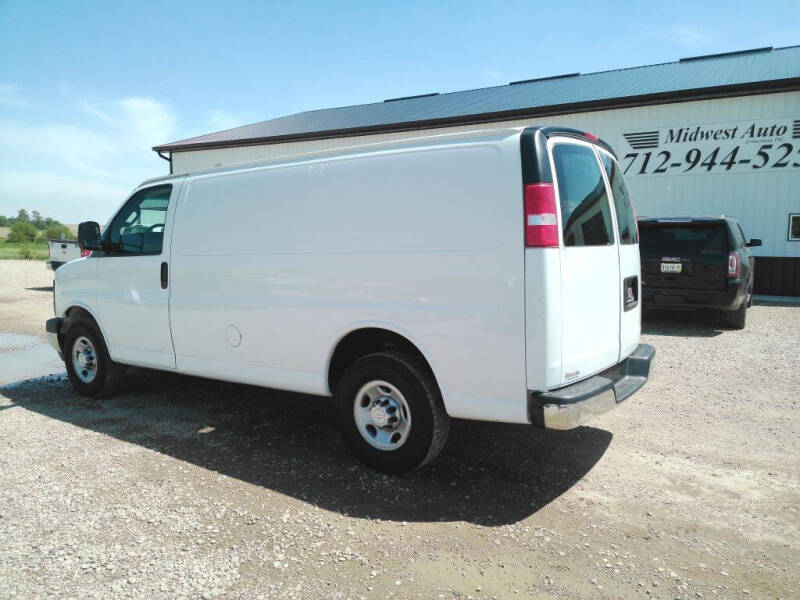 2017 Chevrolet Express 2500
