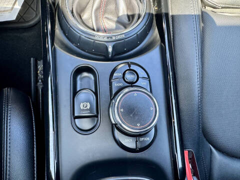 2016 MINI Clubman Cooper S