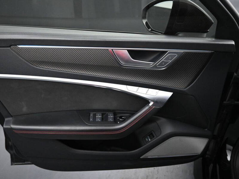 2022 Audi RS 6 Avant 4.0T quattro Avant