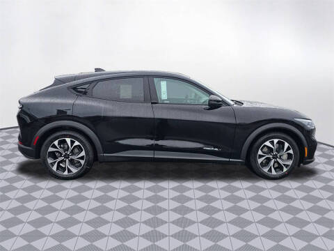 2024 Ford Mustang Mach-E Select