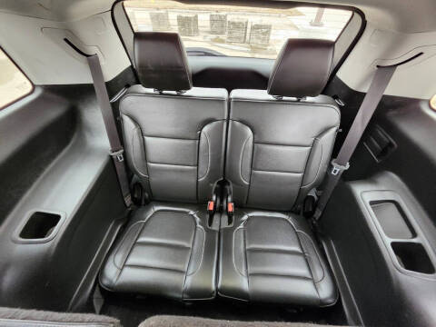 2017 GMC Acadia SLT-1