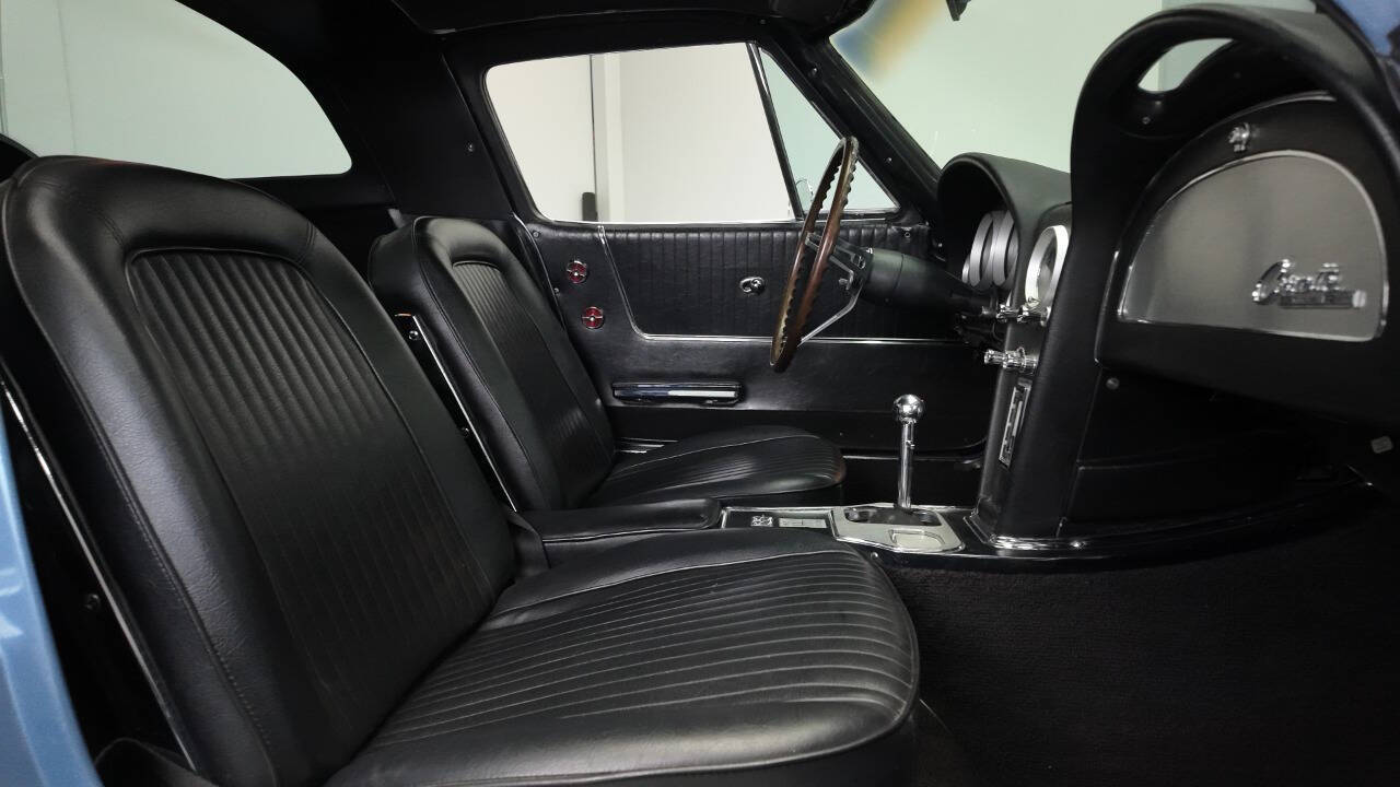 1964 Chevrolet Corvette 48