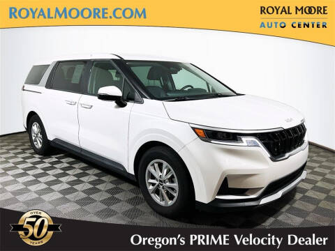 2022 Kia Carnival for sale at Royal Moore Custom Finance in Hillsboro OR