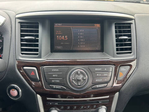 2013 Nissan Pathfinder SL