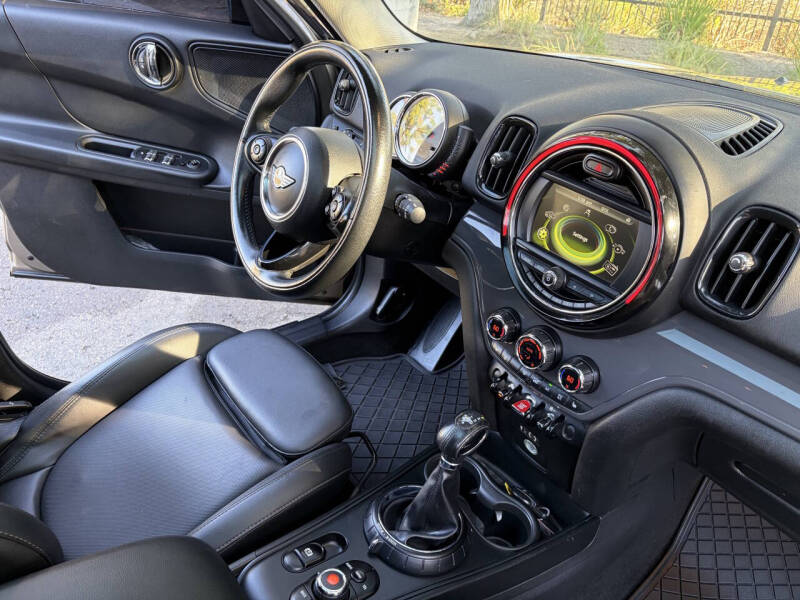 2017 MINI Countryman Cooper