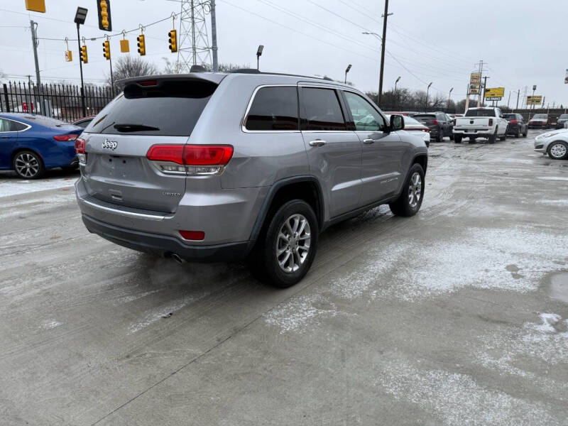 2015 Jeep Grand Cherokee Limited photo 5