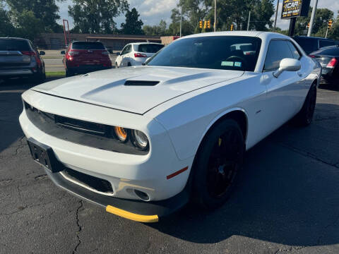 2015 Dodge Challenger for sale at I Car Company Inc. in Pontiac MI