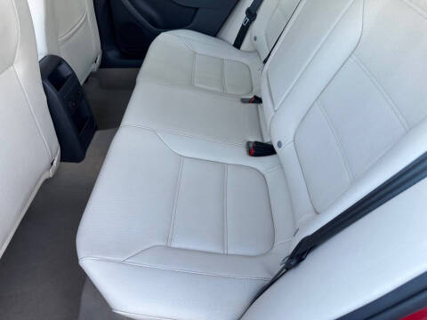 2012 Volkswagen Jetta