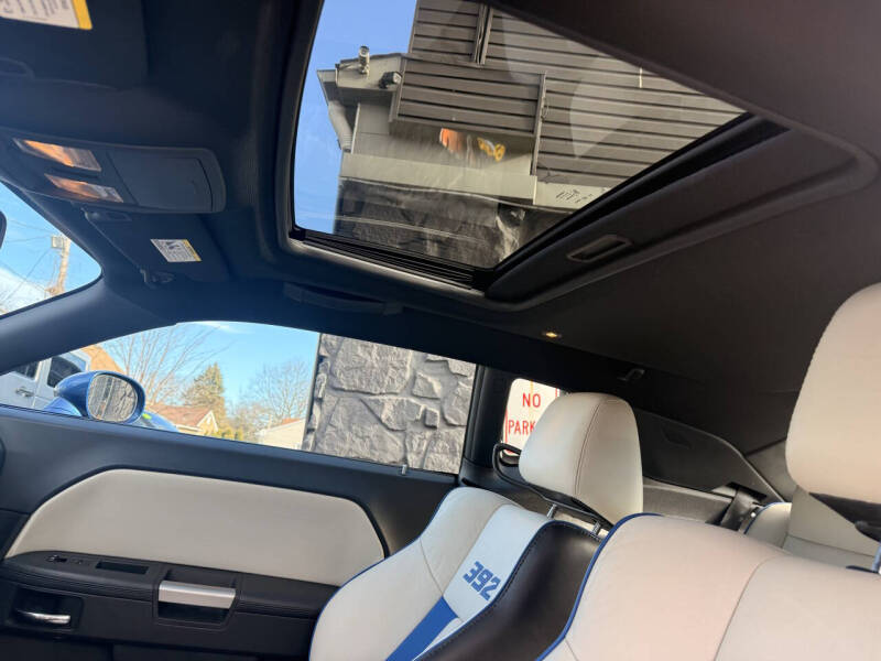 2011 Dodge Challenger SRT8 392