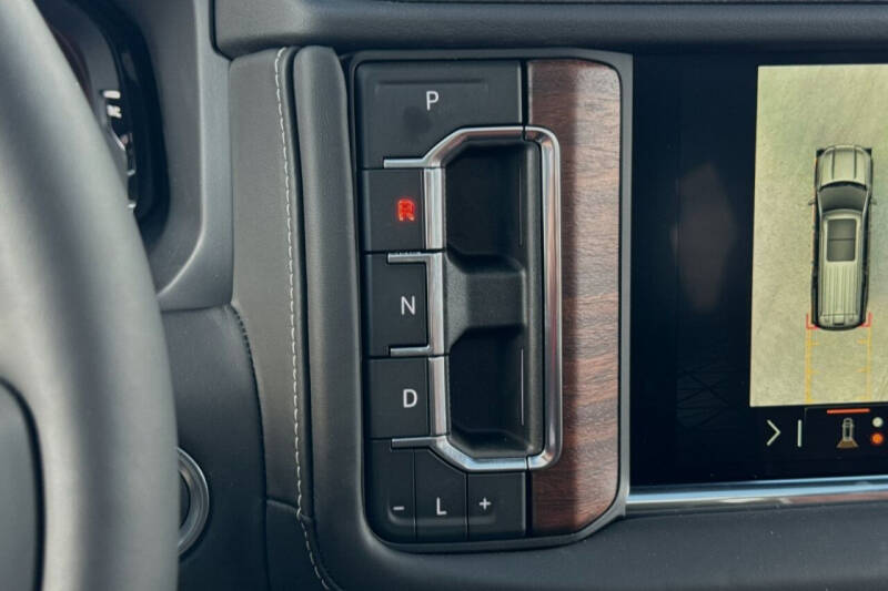 2024 GMC Yukon Denali Ultimate