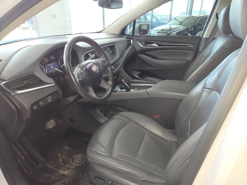 2020 Buick Enclave Essence