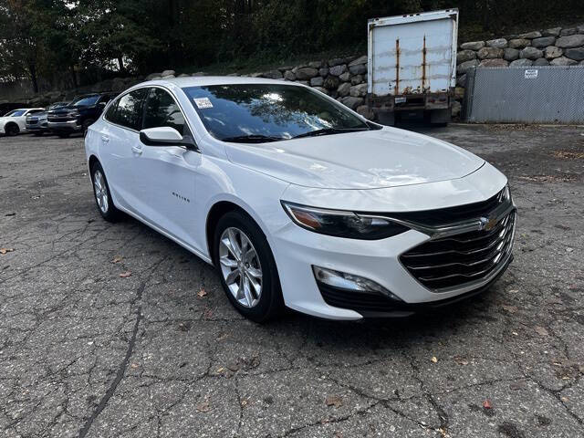 2020 Chevrolet Malibu for sale at Bowman Auto Center in Clarkston, MI