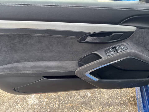 2016 Porsche Cayman GT4