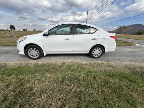 2015 Nissan Versa 1.6 S