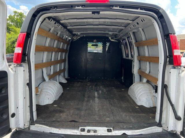 2021 GMC Savana 2500