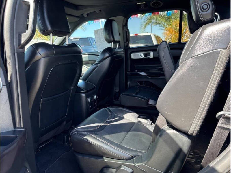 2020 Ford Explorer ST