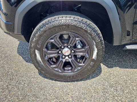 2024 GMC Canyon Elevation