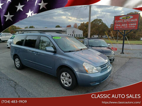 2009 Kia Sedona for sale at Classic Auto Sales in Maiden NC
