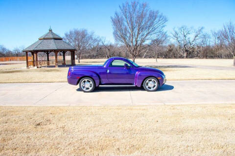 2004 Chevrolet SSR LS