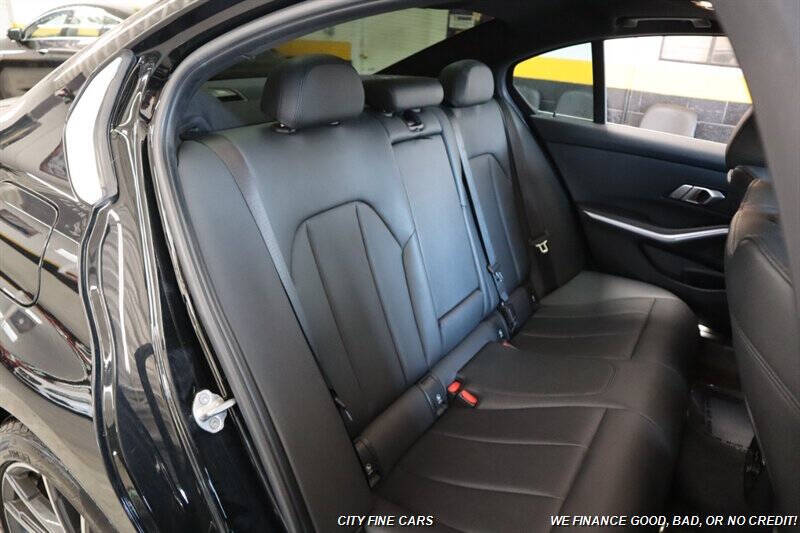 2019 BMW 3 Series 330i