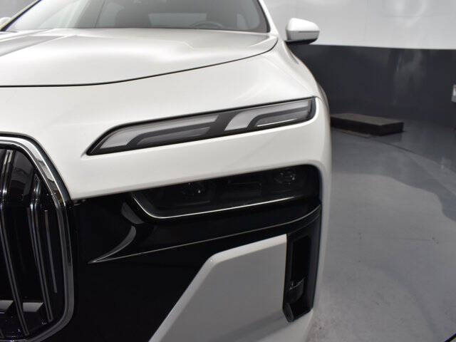 2024 BMW 7 Series 760i xDrive