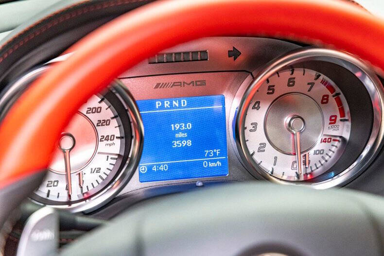 2011 Mercedes-Benz SLS AMG